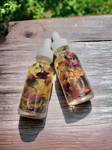 Yoni Moisturizer Oil 1oz- Rose & Basil